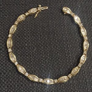 10k Diamond bracelet
